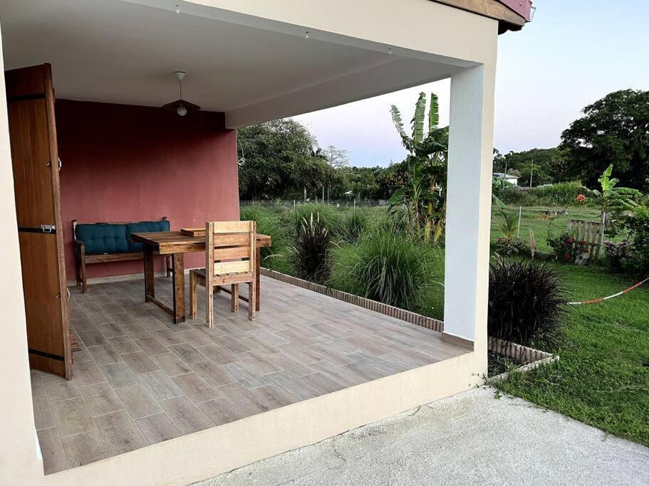 Jolie Petite Maison A La Campagne Le Moule Eksteriør billede
